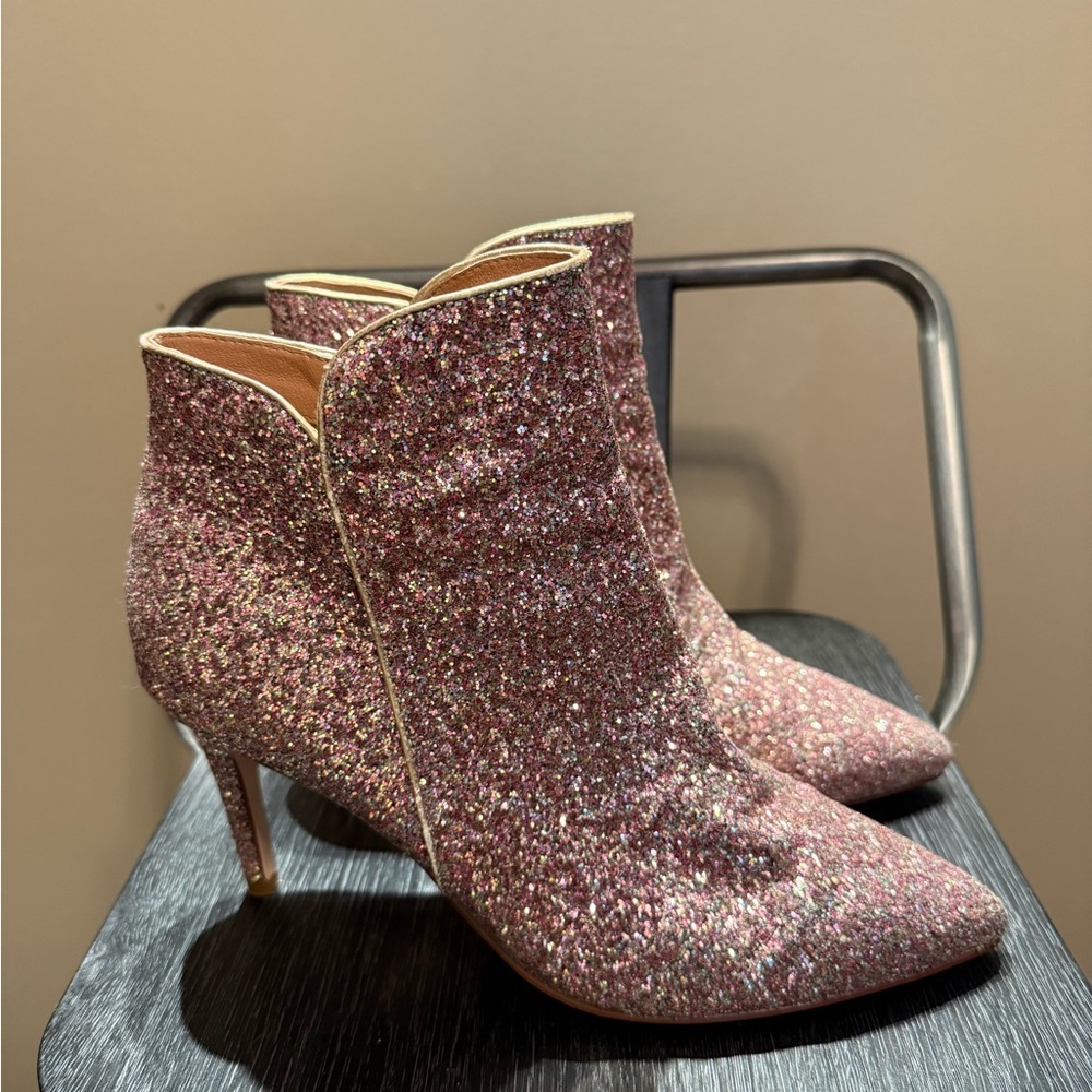 Halogen Atlantic-Pacific Mariella Pointy Toe Bootie